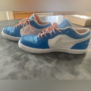 Nike Air Jordan Retro V.1 University Blue